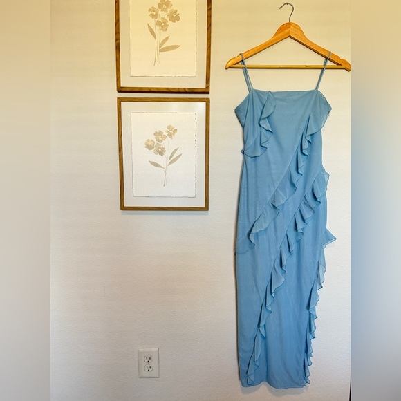 Ruffled Midi Dress - Picture 4 of 7